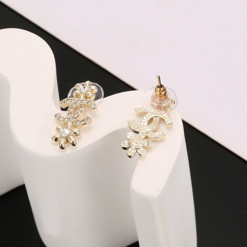 Ch**el earrings